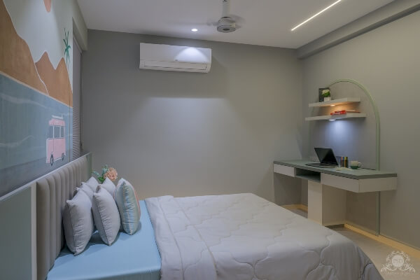 Flat Interior Designer